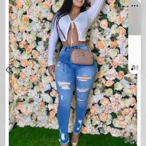 Fashion nova destroy Jeans